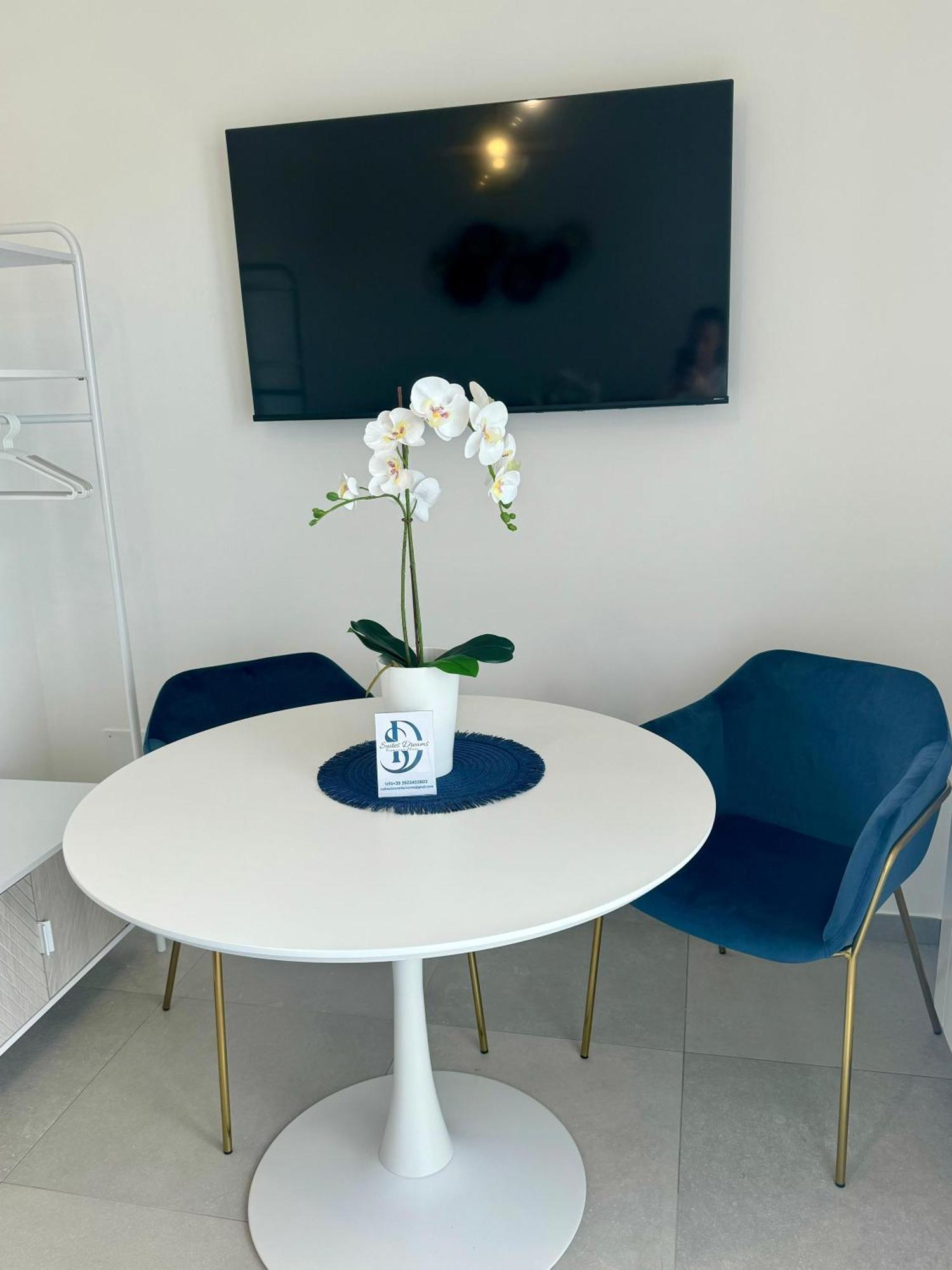 Suites Dreams Fiumicino Mare Extérieur photo