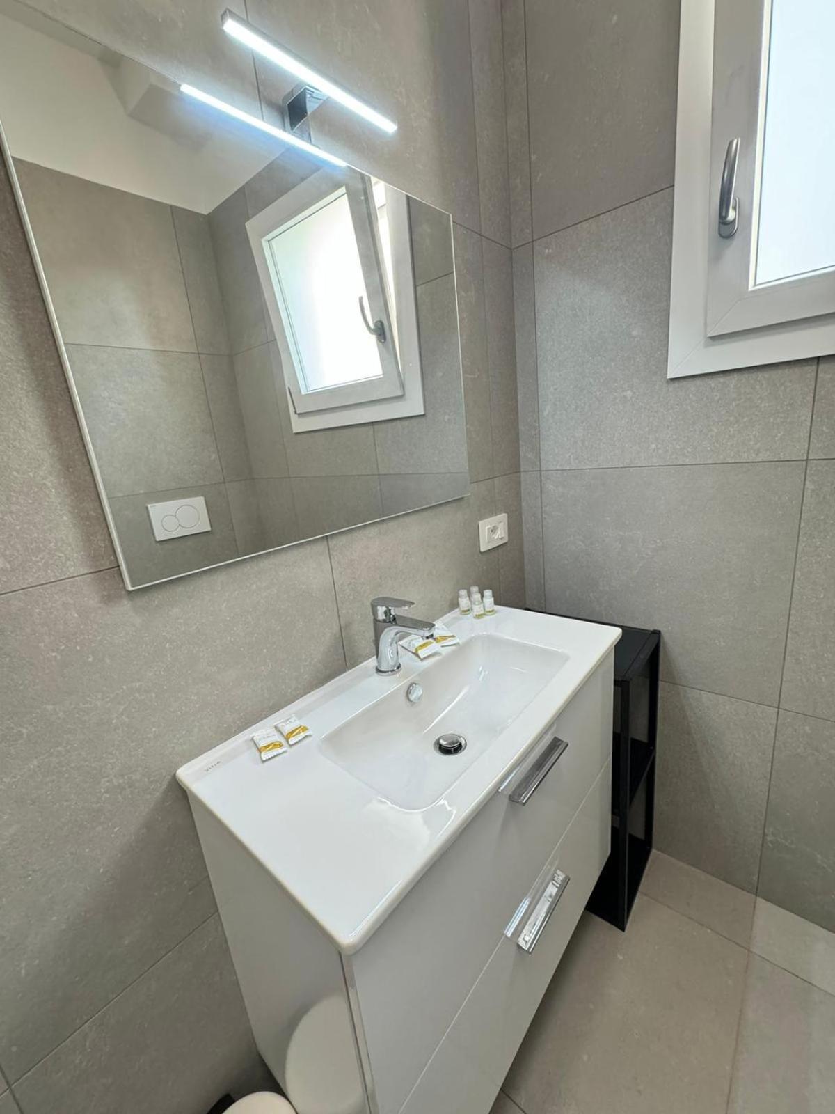 Suites Dreams Fiumicino Mare Extérieur photo