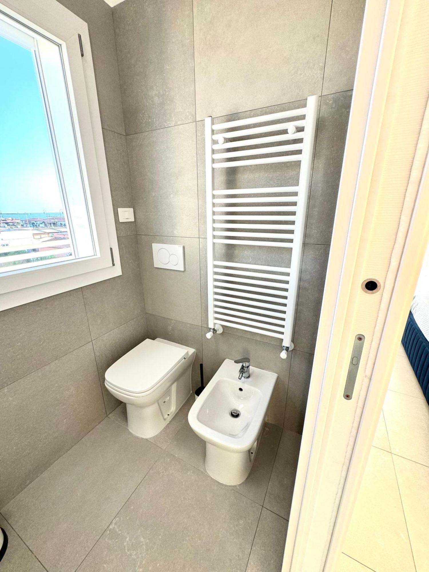 Suites Dreams Fiumicino Mare Extérieur photo